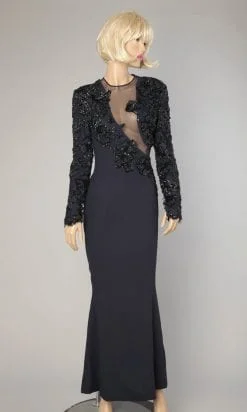 Robe longue 2010 en crêpe et mousseline brodée griffée Grès