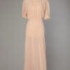 Chemise de nuit 1930 longue en soie rose brodée