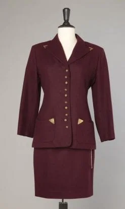 Tailleur 1980 - 1990 en lainage lie de vin griffé Lolita Lempicka