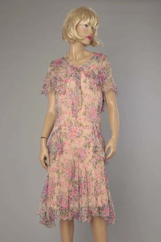 Robe en mousseline 1930 imprimée de gerbes de fleurs