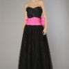 Robe de bal bustier en organza à plumetis noir 1980