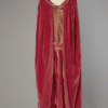 Cape 1920 en velours de soie rouge griffée Doeuillet Doucet