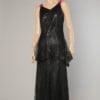 Robe en dentelle laquée noire 1930
