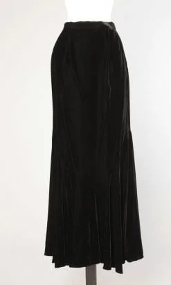 Jupe longue en velours de soie noire griffée Christian Dior
