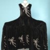 Spectaculaire robe 1925 de théatre en velours brodée de strass