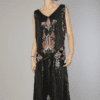 Robe perlée corail et turquoise et pailletée noire 1925