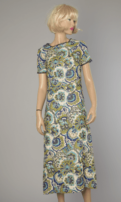 Robe longue 1970 entièrement brodée de perles et paillettes sur l'imprimé