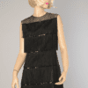 Mini robe 1960 - 1970 en organza noir à franges et paillettes