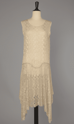 Robe 1925 en dentelle de soie ivoire
