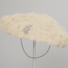 Chapeau de mariée 1950 en tulle blanc et petite boucle en strass