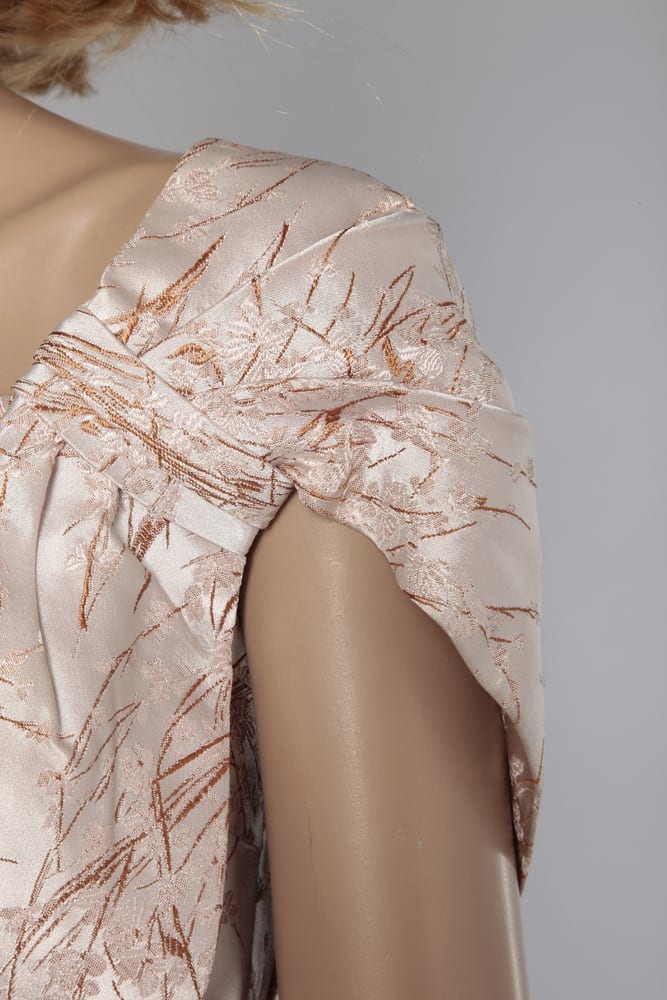 n2255_robe_1960_satin_damasse_jacquart_taille_34_36_001