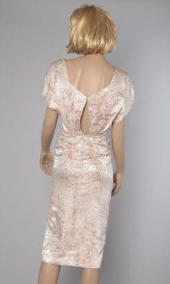 n2255_robe_1960_satin_damasse_jacquart_taille_34_36_001