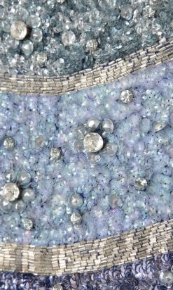 n2301_robe_entièrement_brodee_de_perles_et_paillettes_bleues_1960_t38_pic001