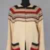 n2448_veste_tissee_noire_rouge_et_grise_1970_pic001