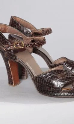 n2485_chaussures_en_croco_1940_pic001