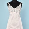 Combinaison soutien gorge en nylon blanc 1960