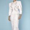 Tailleur en lin blanc brodé 1980 griffé Emmanelle Khanh