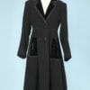 Manteau 1940 en lainage noir, velours et passementeries
