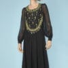 Robe 1970 en mousseline noire brodée de perles de couleurs