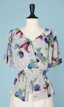 n5479_chemisier_1940_rayonne_grise_imprime_fleurs_bleu_violet_rose_taille_40_42_pic001