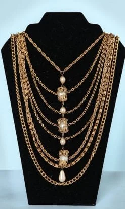 n5487_collier_chaines_differentes_mailles_perles_nacrees_pic001