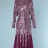 n5864_robe_1980_mousseline_framboise_brodee_paillettes_irisees_quilles_taille_36_pic001