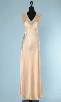 n5870_chemise_nuit_satin_dentelle_1930_taille_38_40_pic001
