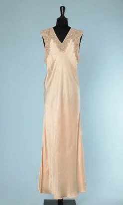n5870_chemise_nuit_satin_dentelle_1930_taille_38_40_pic001