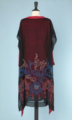n5905_ensemble_robe_rouge_crepe_mousseline_noire_perlee_1920_taille_40_pic001
