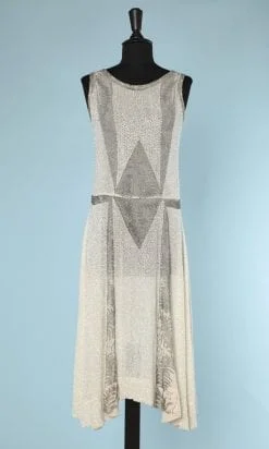 n5821_robe_1925_voile_coton_blanc_perlee_vermicelle_blanc_argent_taille_38_pic001