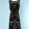 n6017_robe_1920_velours_soie_noir_brode_perles_antracites_fils_or_point_chainette_taille_40_pic001