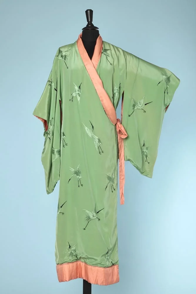 n6061_kimono_soie_vert_brode_grues_babani_pic001