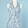 n5366_ensemble_de_plage_lin_coton_bleu_ciel_imprime_blanc_1950_haut_dos_nu_culotte_short_taille_36_pic007