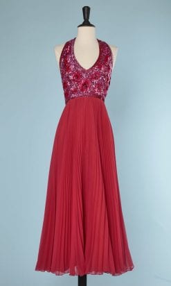 n5794_robe_voile_de_nylon_rouge_plisse_haut_paillete_strasse_taille_40_pic001