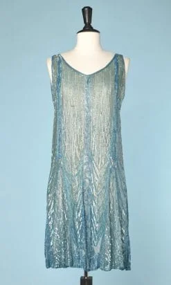 n6249_robe_tulle_bleu_ciel_brodede_paillettes_bleus_casses_perles_turquoise_pic001