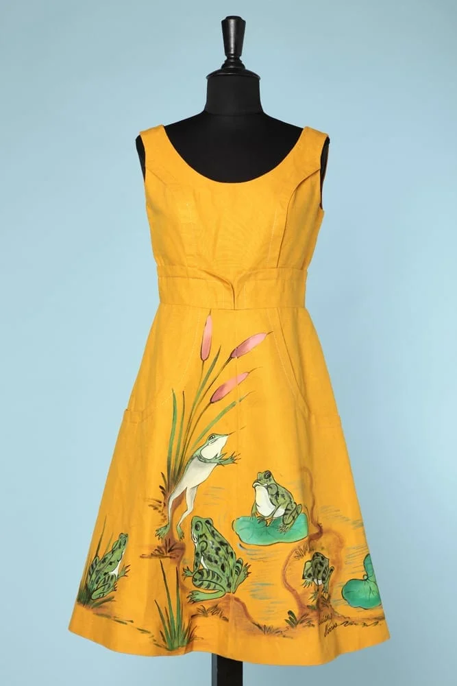 n6282_robe_1960_lin_jaune_peinte_grenouilles_taille_36_pic001