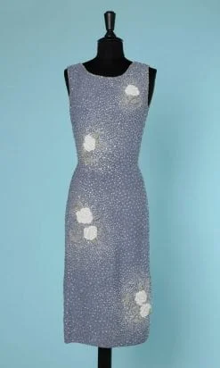 n6373_robe_tricot_bleu_argent_brode_motifs_perles_36_38_pic001