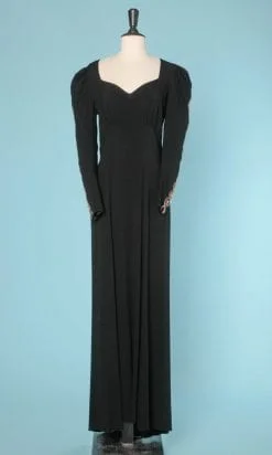 n6385_robe_longue_crepe_noir_1940_brode_perles_paillettes_manches_autour_col_38_40_pic001