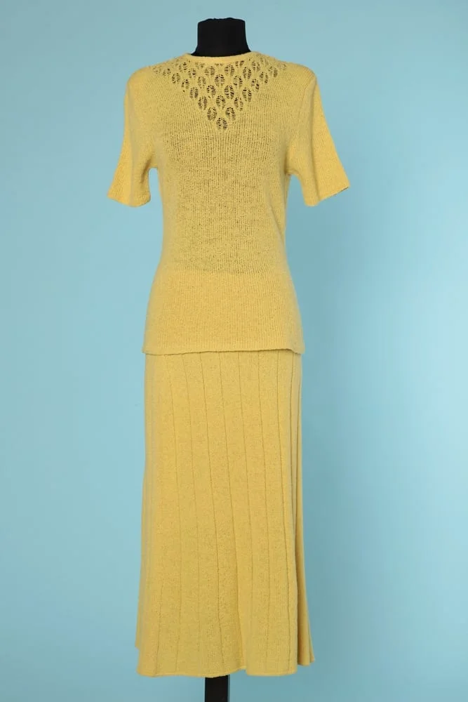n6393_tailleur_jupe_lainage_jaune_tricote_1940_38_pic001