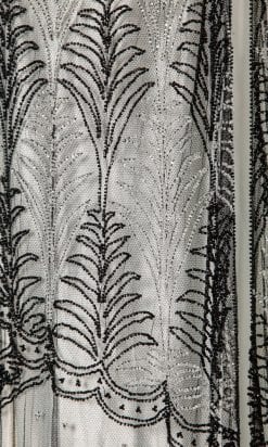n6429_robe_tulle_noir_1910_brode_perles_verre_noires_transparentes_34_pic001