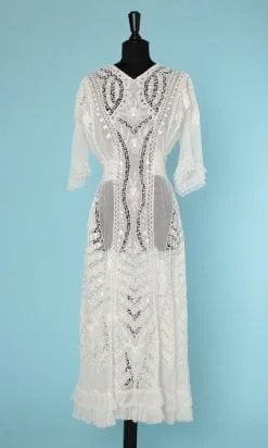 n6430_robe_1900_linon_brode_blanc_manches_tulle_volants_36_pic002