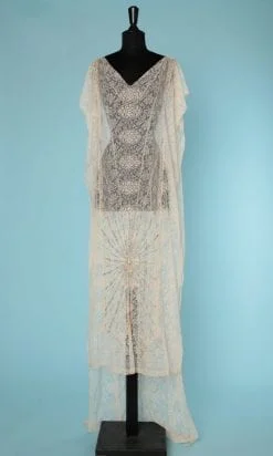 n6477_robe_1910_dentelle_ivoire_brode_soleil_perles_argente_transparentes_perle_centrale_nacree_taille_40_42_pic001