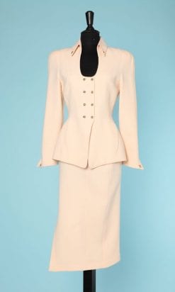 Tailleur en lainage écru 1980 griffé Thierry Mugler