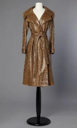 n17_manteau_serpent_1970_pic001