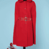 Cape en lainage rouge avec capuche 1960