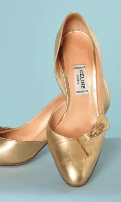 Paire de chaussures du soir en cuir doré Céline