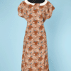 Robe 1920 en coton écru imprimé de ronds marron quadrillés