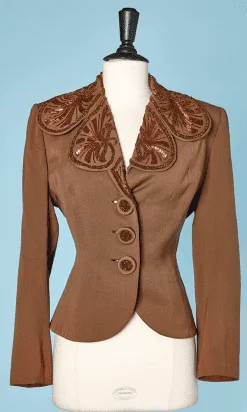 Veste 1940 en lainage marron brodé de perles de verre marron irisé