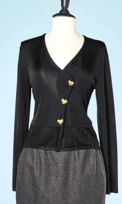 Gilet en maille noire, boutons en métal doré griffé Christian Lacroix