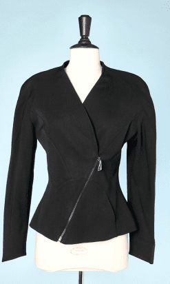 Veste en lainage noir 1980 - 1990 griffé Thierry Mugler